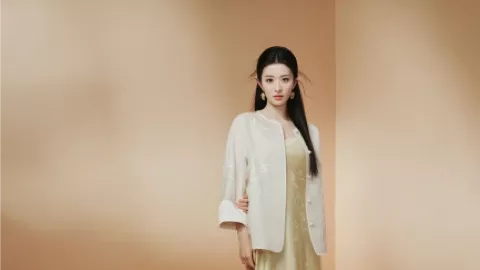 金门机场强风飞机机翼狂甩